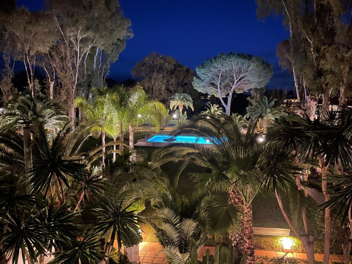 Puerto Banus Apartamento Duo マルベーリャ エクステリア 写真