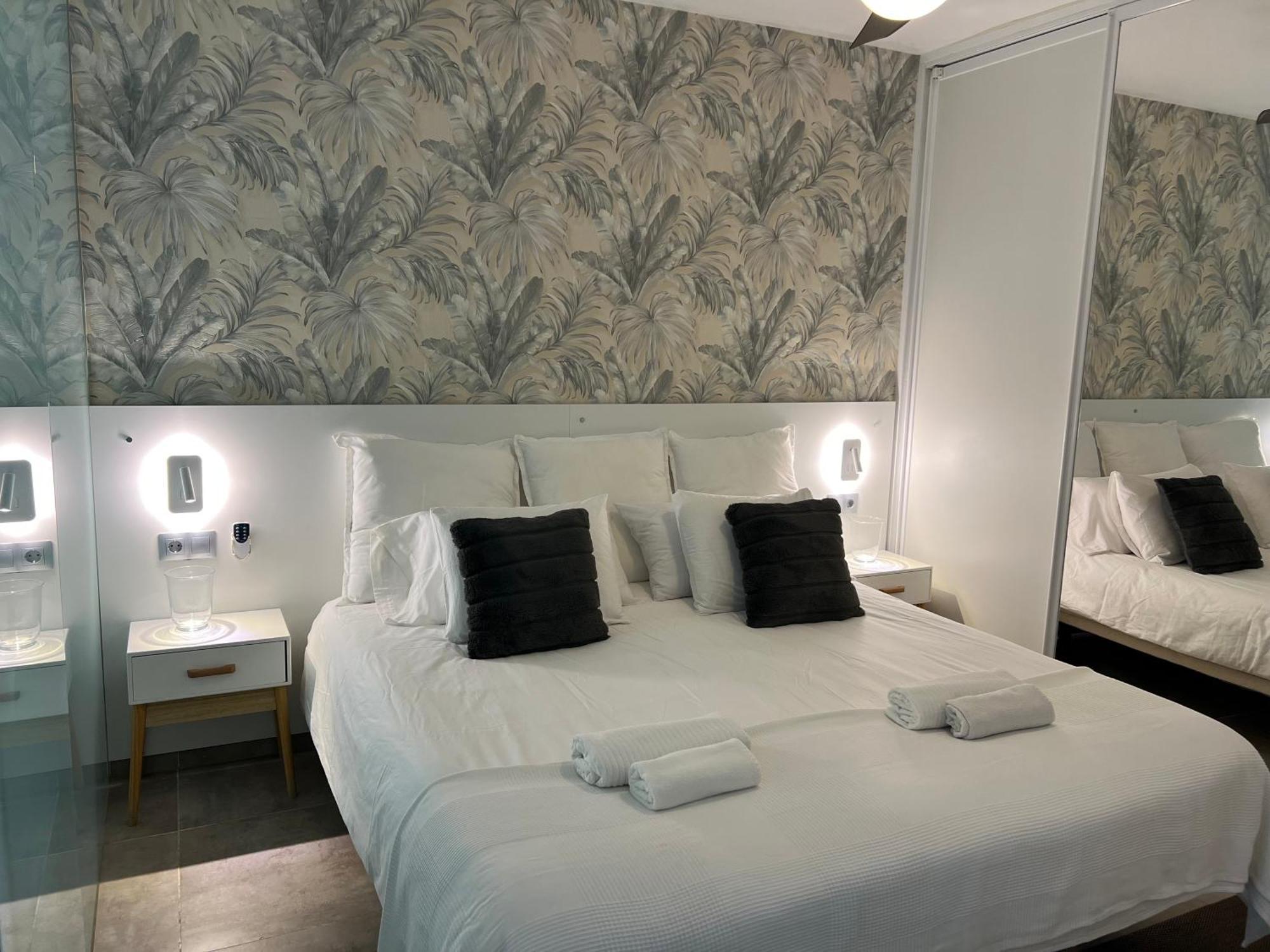 Puerto Banus Apartamento Duo マルベーリャ エクステリア 写真